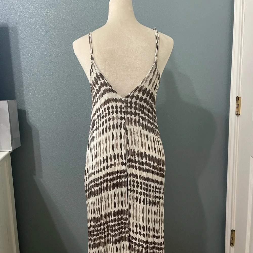 Lovestitch Monochrome Patterned Maxi Dress - Picture 2 of 4